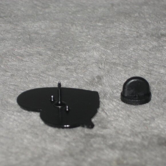 Horror Movie Friday the 13th Jason Vorhees Doomed Metal Enamel Pin 251021A2 - Picture 6 of 6